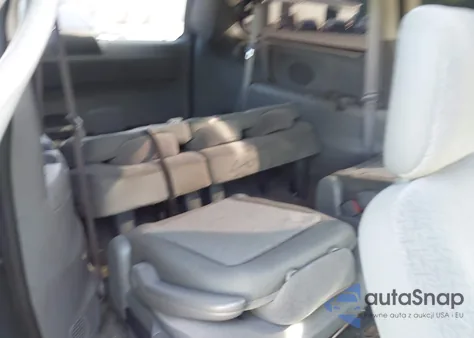 2007 Chrysler Town & Country Touring z USA, uszkodzony, nr VIN 2A8GP54L47R307918